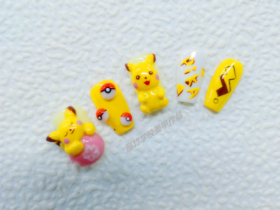 卡通立體雕花美甲，廣西美甲學(xué)校排行推薦分享