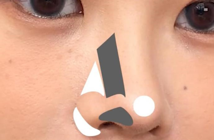  蒜頭鼻看新手修容教程，廣西彩妝教學(xué)課件