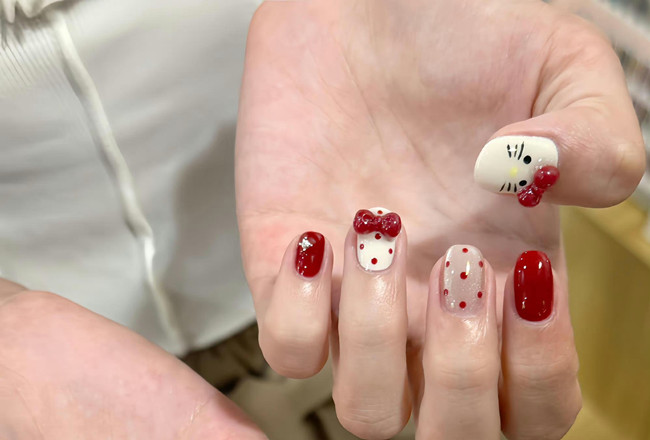 適合秋天做的美甲，廣西省美甲學(xué)校分享