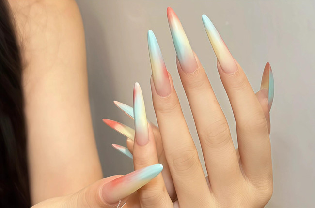 在逃公主美甲，南寧美甲造型設(shè)計(jì)學(xué)校推薦