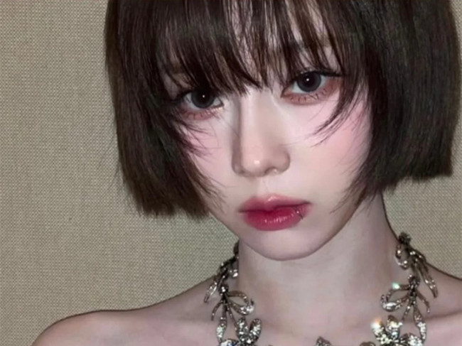 金玟庭眼妝教程，從零開(kāi)始學(xué)化妝南寧