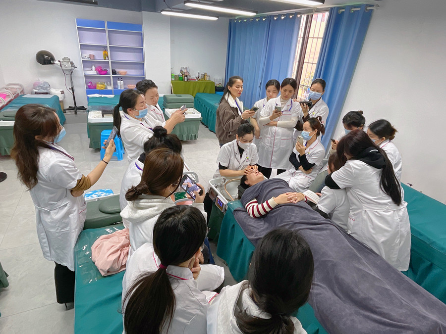 不同時(shí)間進(jìn)行頭療的好處，南寧頭療專(zhuān)業(yè)講解