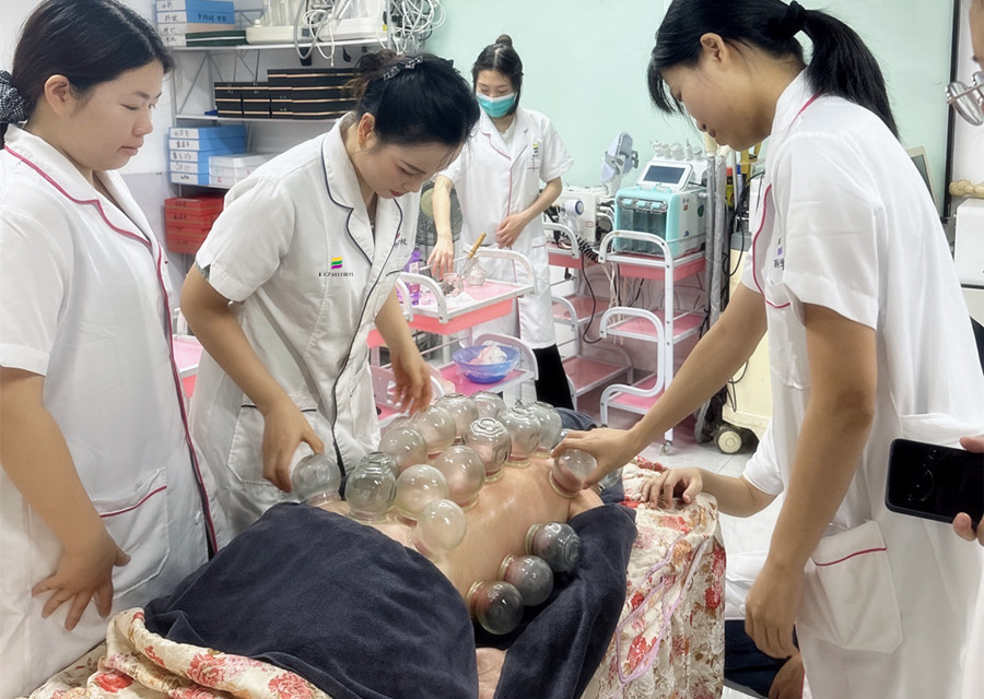 不同人群適合的拔罐時間，南寧健康管理知識分享