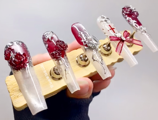 哥特風(fēng)美甲的特點(diǎn)，廣西美甲專業(yè)教學(xué)解